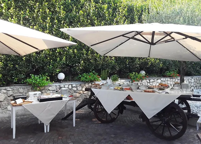 Villa degli Olivi Relais
