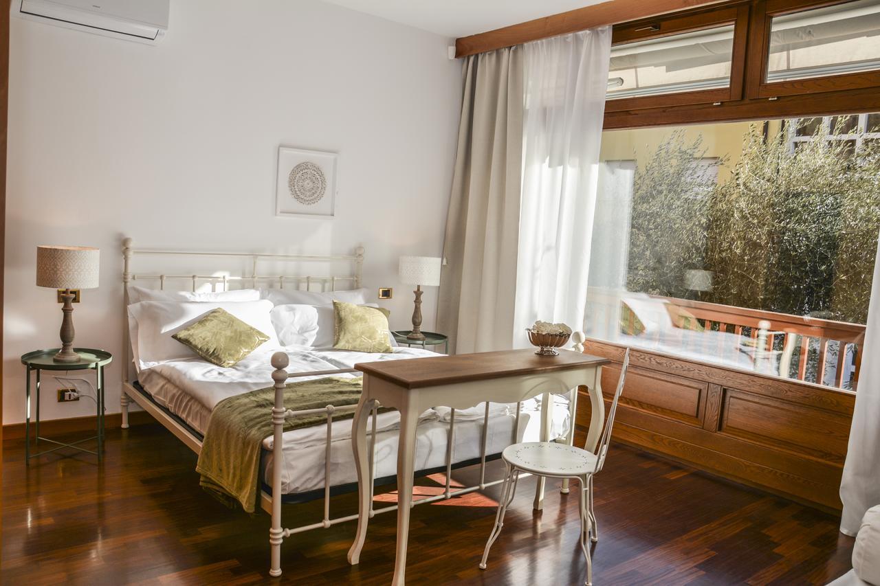 Degli Olivi Relais *